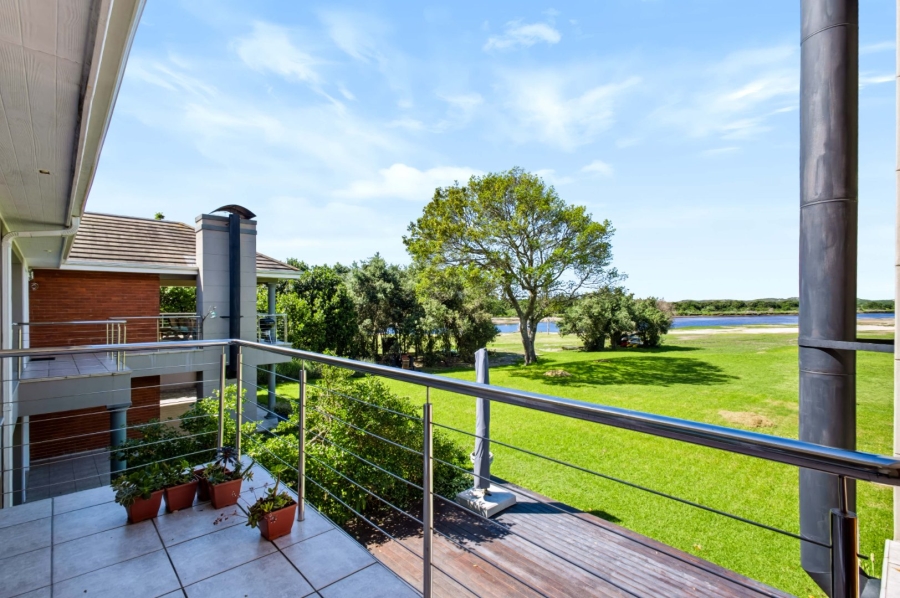  Bedroom Property for Sale in Twin Rivers Western Cape